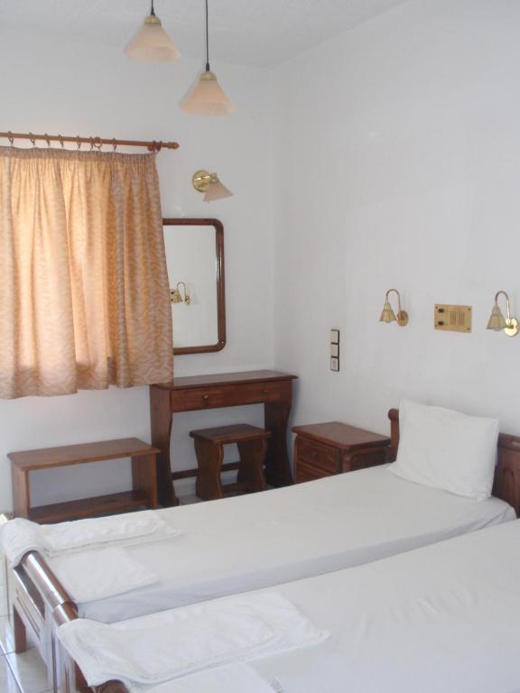 Fevro Hotel Agia Galini Стая снимка