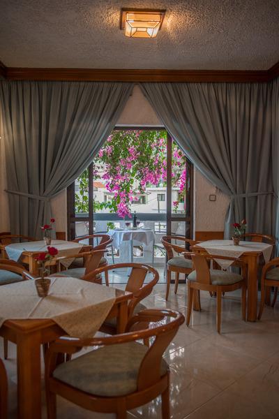 Fevro Hotel Agia Galini Екстериор снимка
