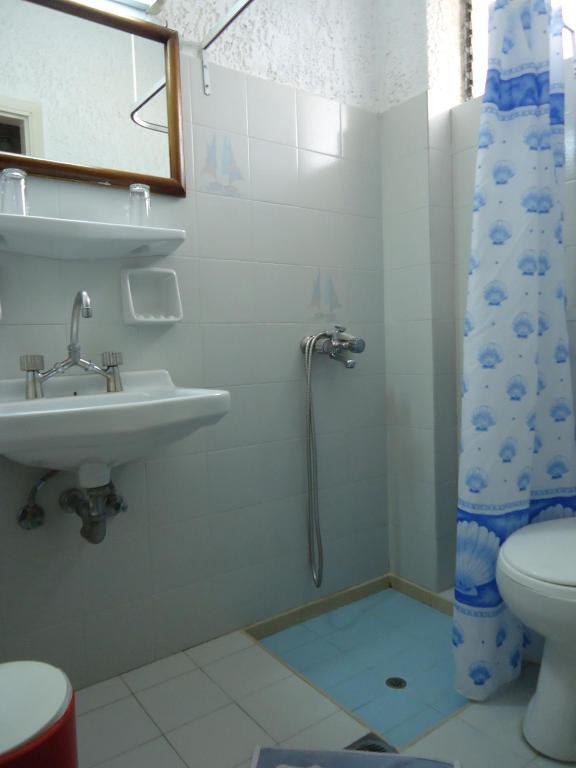 Fevro Hotel Agia Galini Екстериор снимка